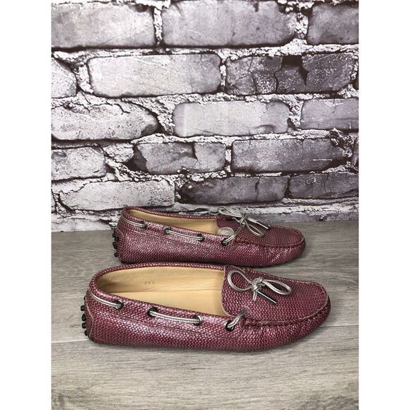 TODS Pink Metallic Leather Moccasins Driver Loafers Flats Women Sz 35.5EU/5M US - Picture 3 of 16